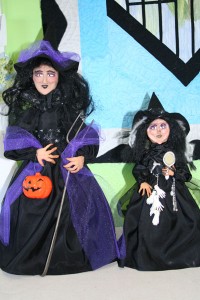 2-Witch-Dolls